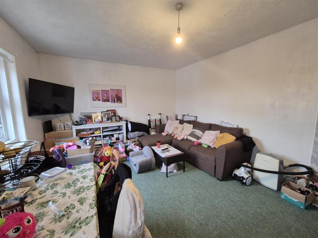 Beresford Road, Poole photo 3