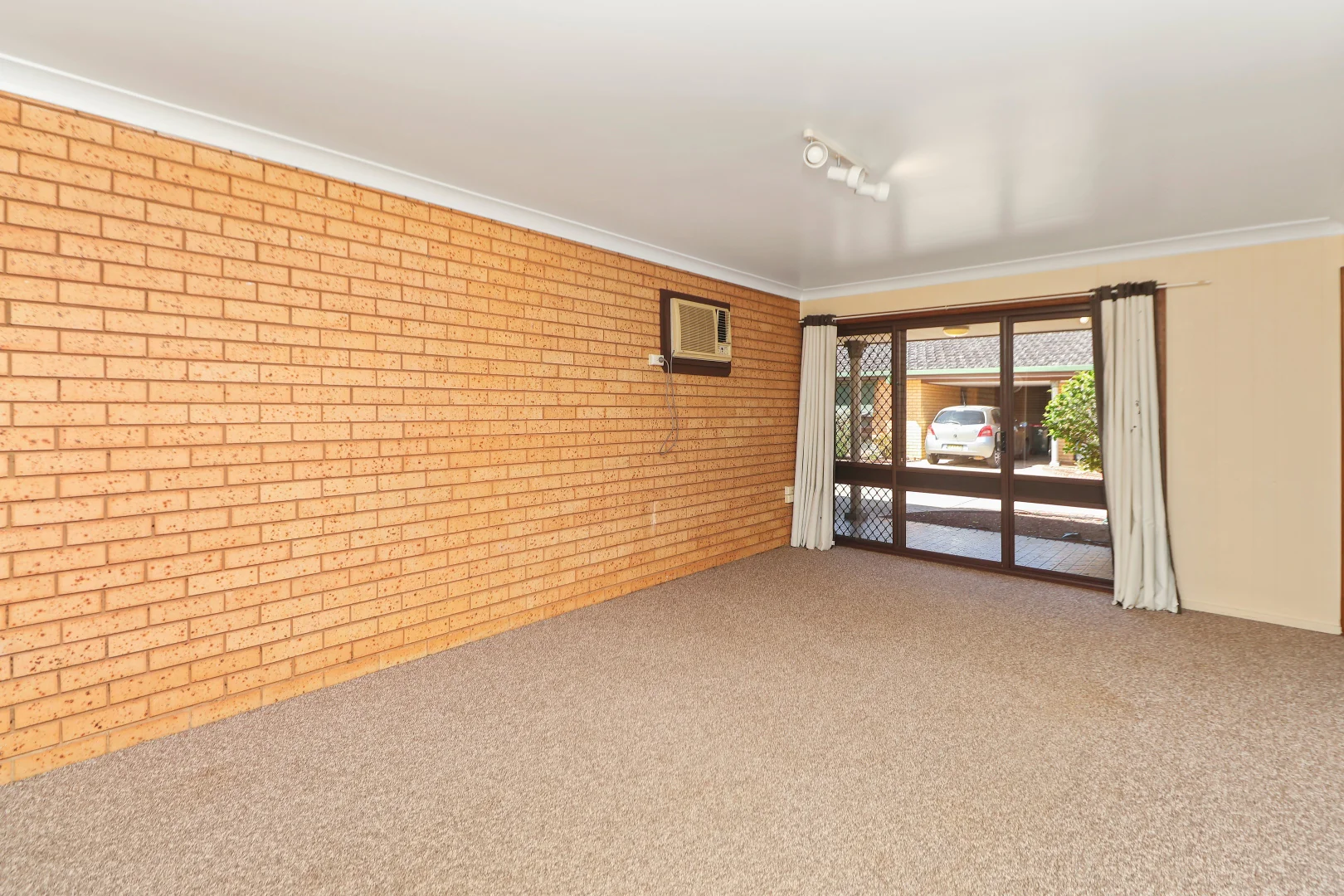 Additional image 3 of 2-41 Best Street, Wagga Wagga NSW 2650