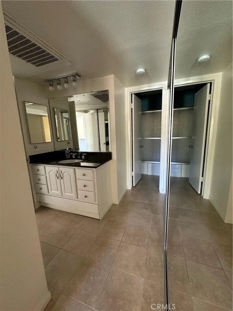 Additional image 44 of 23515 Lyons Ave Unit 219, Valencia, CA 91355