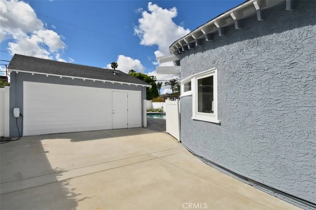Additional image 52 of 15576 Hesby St, Encino, CA 91436