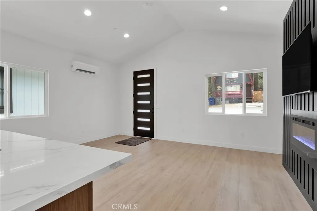 Additional image 57 of 40166 Esterly Ln, Big Bear Lake, CA 92315