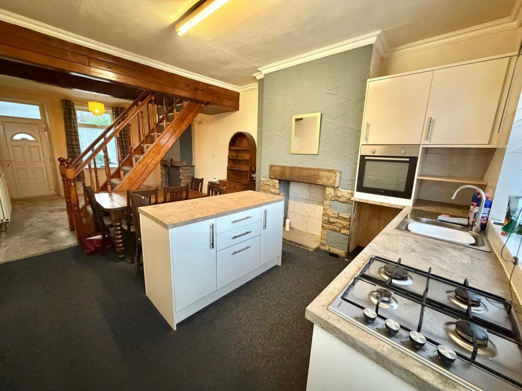 Poplar Terrace, Keighley, BD21 photo 2