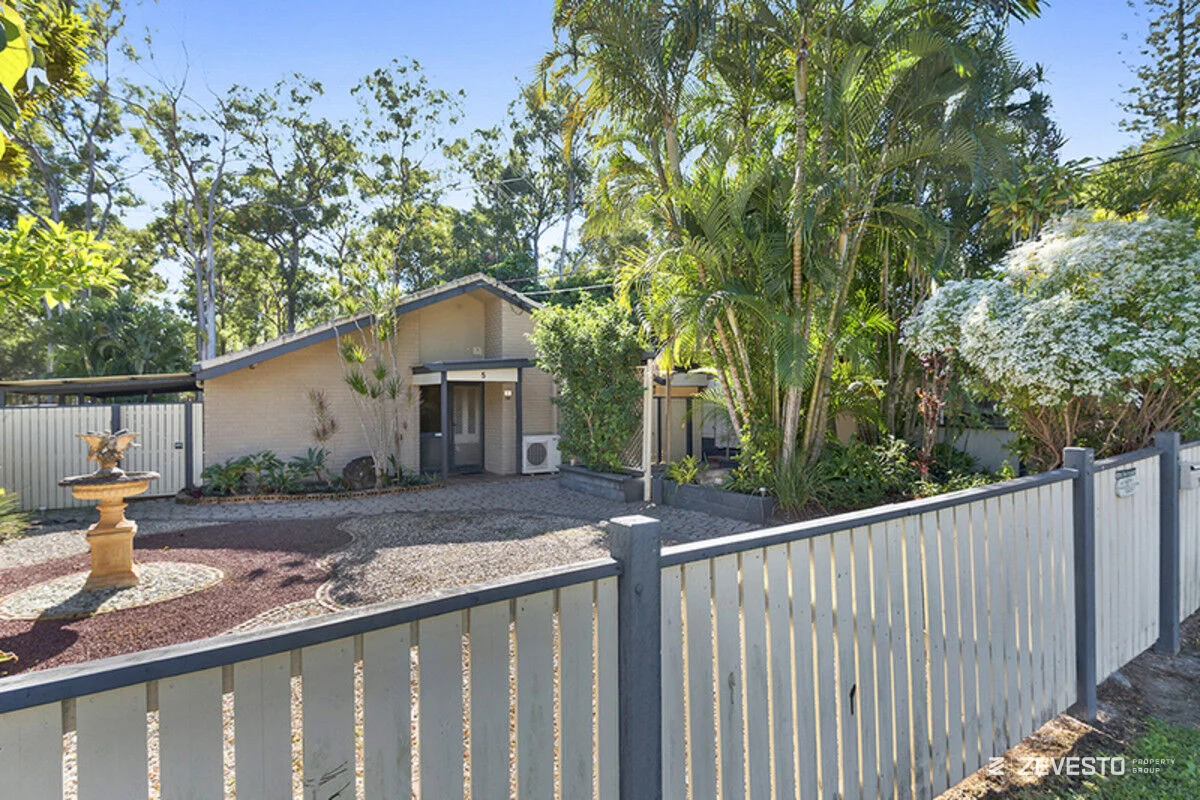 5 Sylvia Street, Loganlea QLD 4131