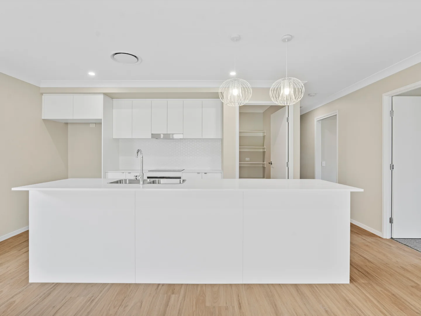 Additional image 3 of 40 Hewing Place, Park Ridge QLD 4125