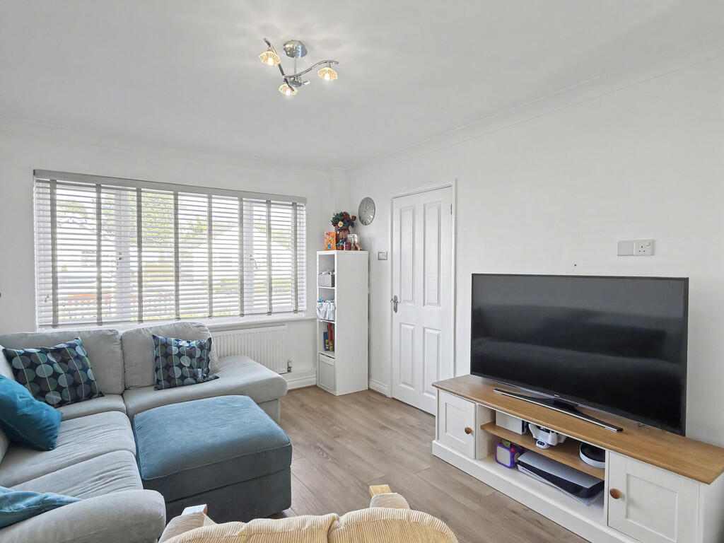 Gussage Road, Poole photo 3