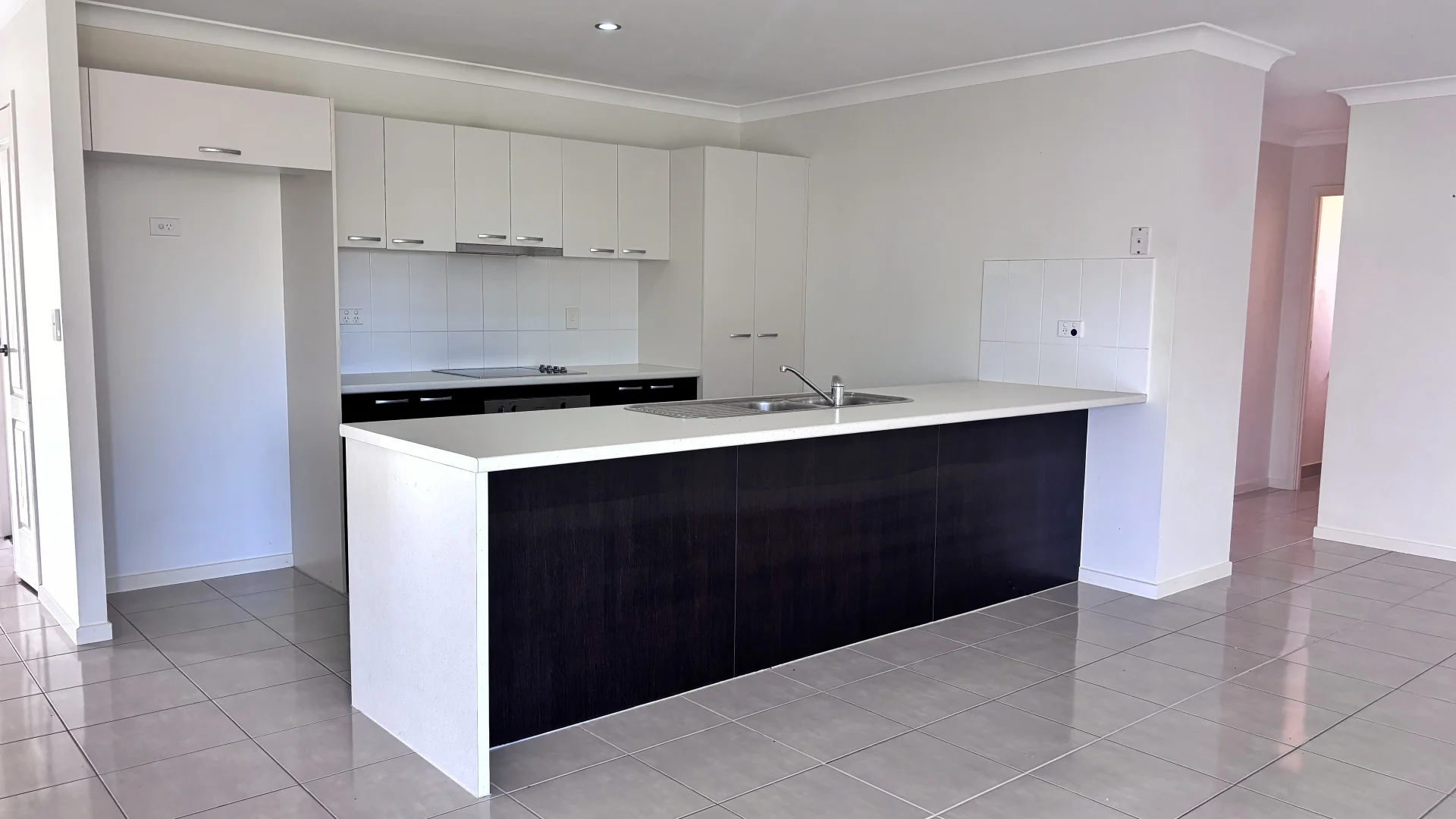 13 Pongamia Parade, Mount Low QLD 4818 photo 5
