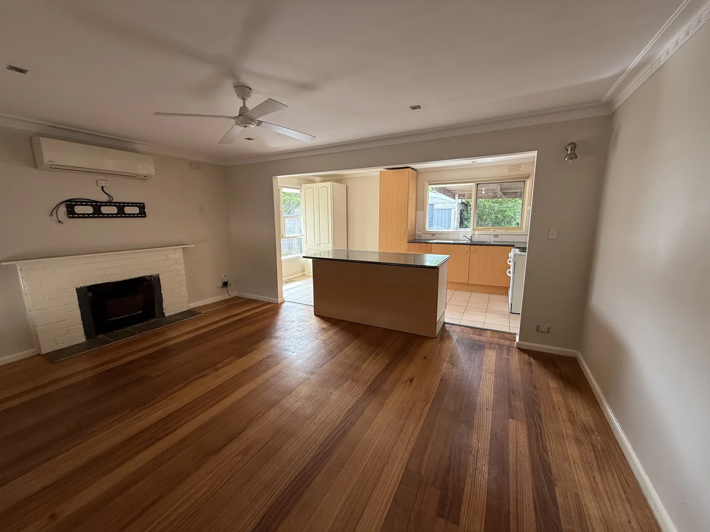 Additional image 2 of 18 Taylor Street, Cranbourne VIC 3977