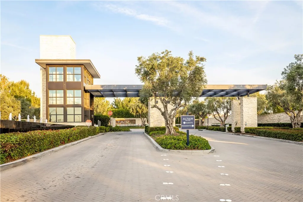 Additional image 3 of 92 Interstellar, Irvine, CA 92618