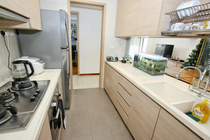 2 Hougang Street 32 photo 5