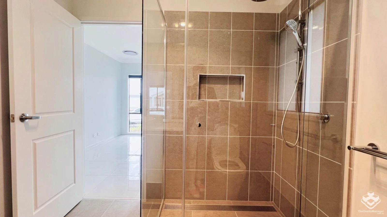 Additional image 16 of 15 Freycinet Street, Redland Bay QLD 4165