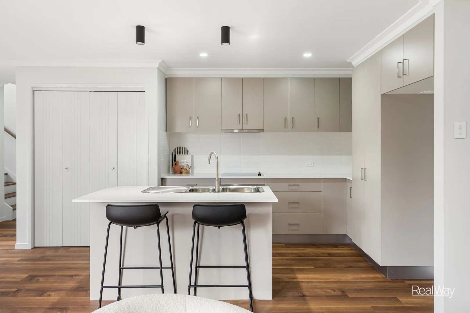 Additional image 8 of 1/221 Mackenzie Street, Centenary Heights QLD 4350