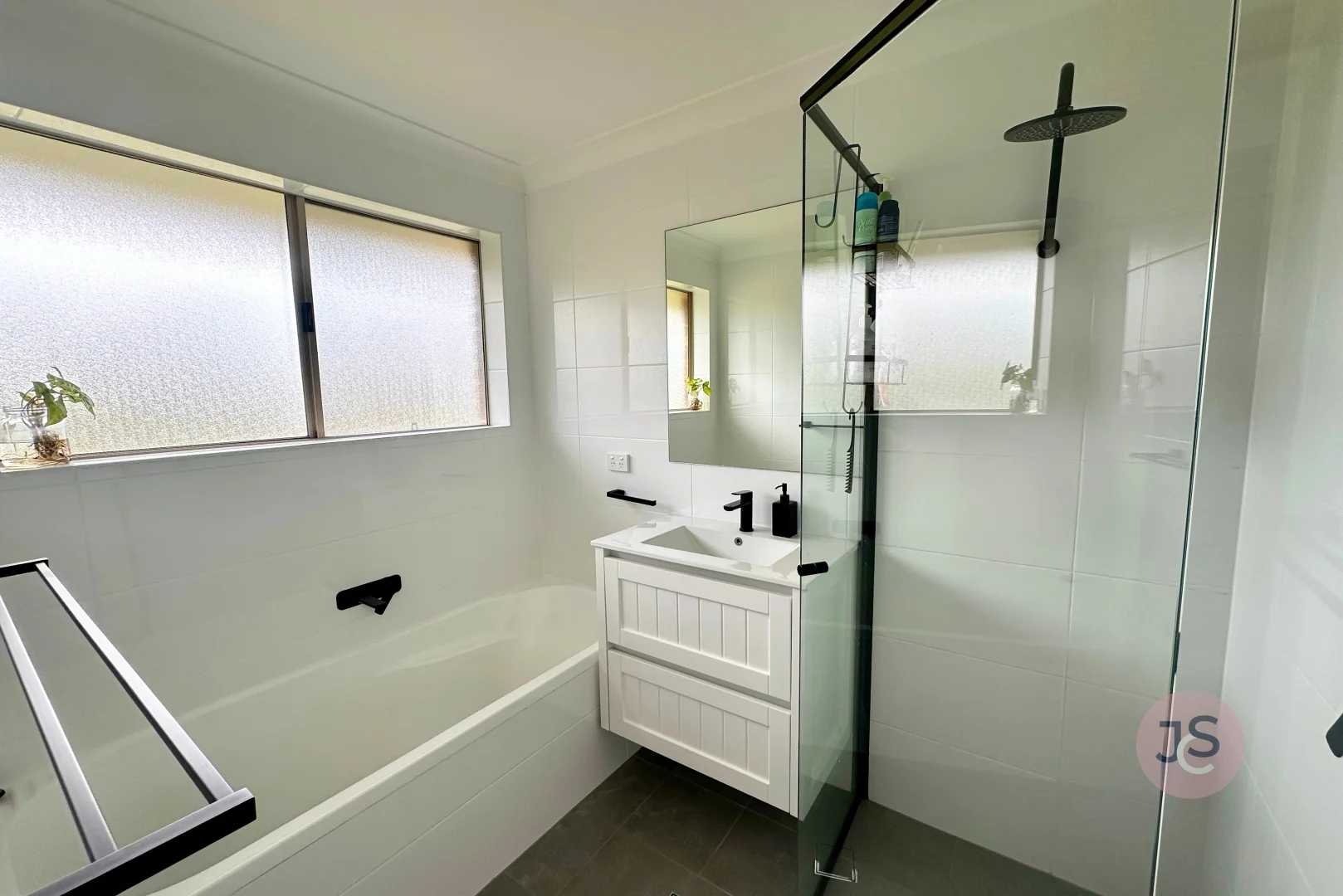 Additional image 2 of 2/8 GURRA PLACE, Port Macquarie NSW 2444