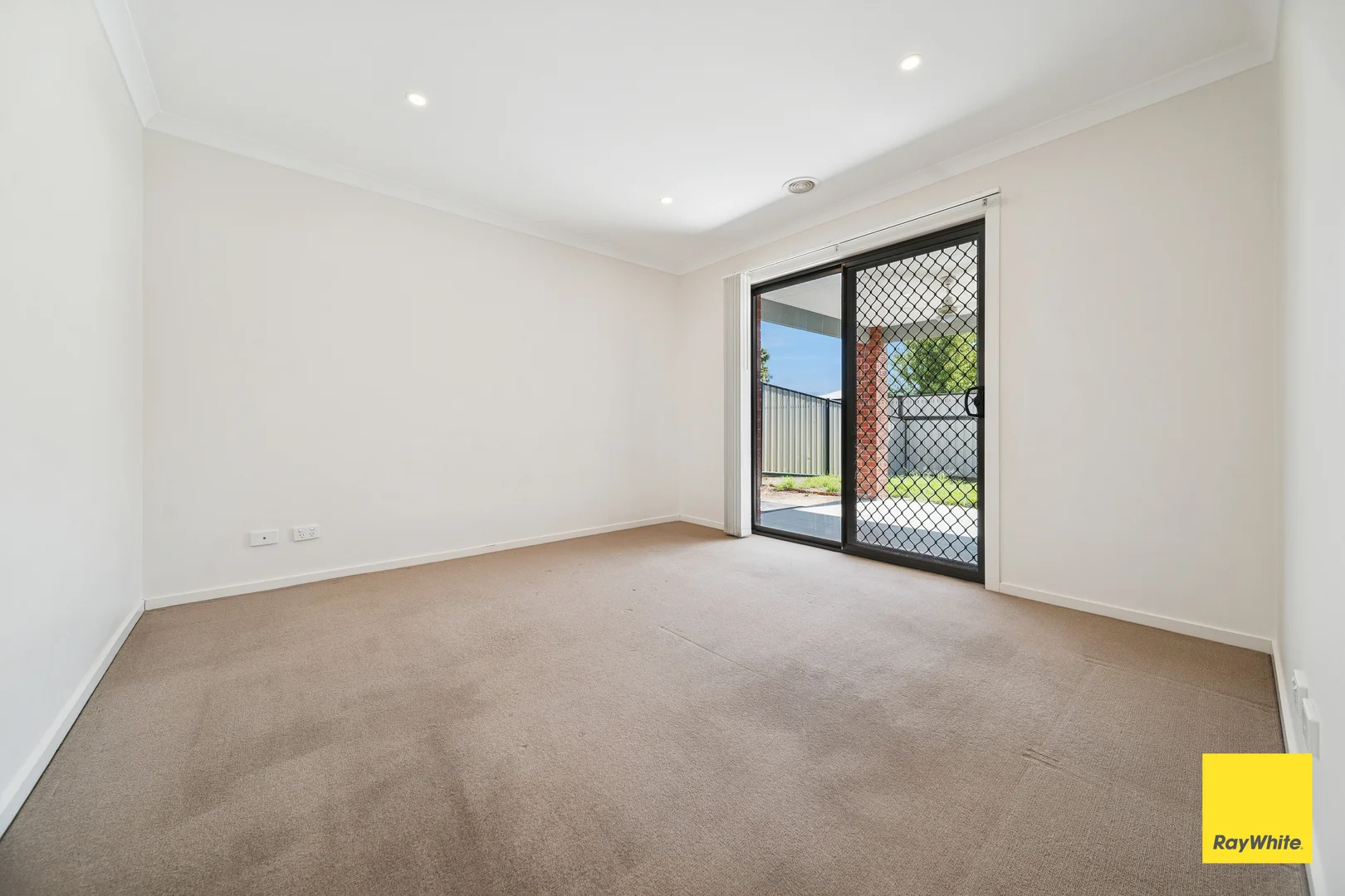 Additional image 8 of 26 Imperial Court, California Gully VIC 3556