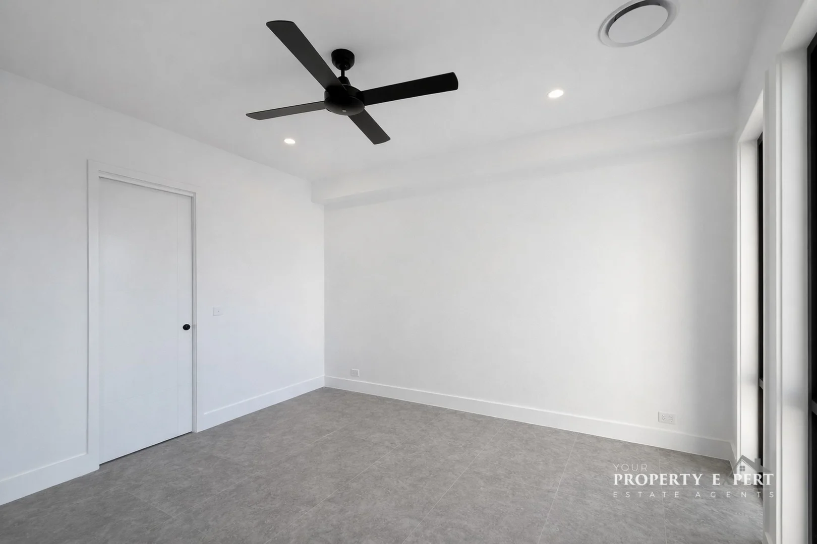 27 Tipperary St, Box Hill NSW 2765 photo 5