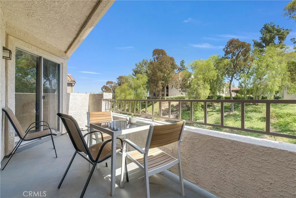 Additional image 5 of 1980 Las Colinas Circle Unit 301, Corona, CA 92879