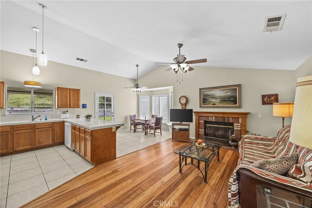Additional image 48 of 13531 Suncrest Court, Yucaipa, CA 92399