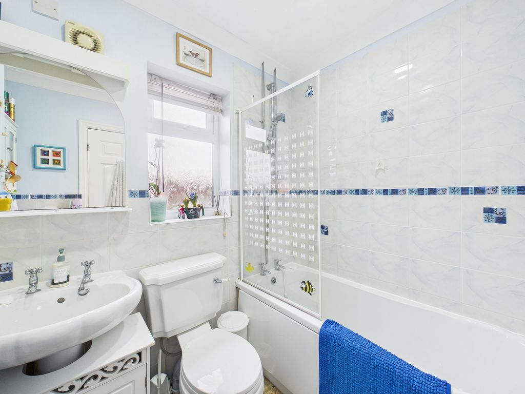 Additional image 7 of 3 bed flat for saleGarbutt Close, Hull HU12