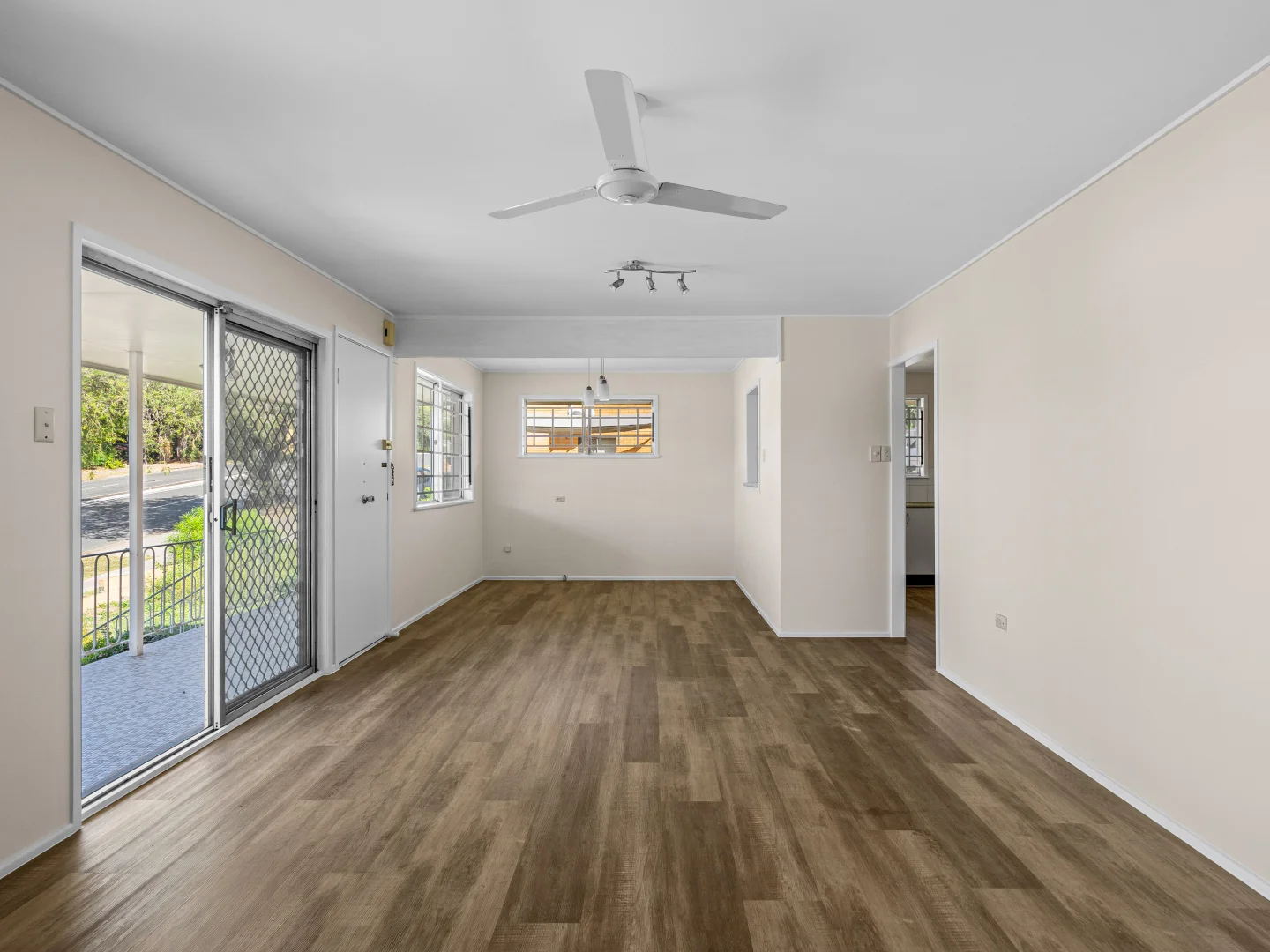 Additional image 3 of 541 Newnham Rd, Upper Mount Gravatt QLD 4122
