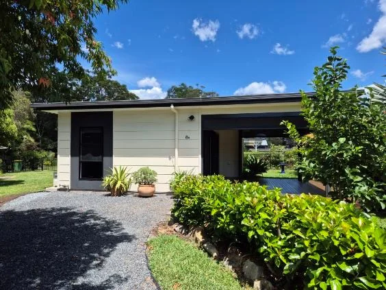 8a Tropic Gardens Drive, Smiths Lake NSW 2428