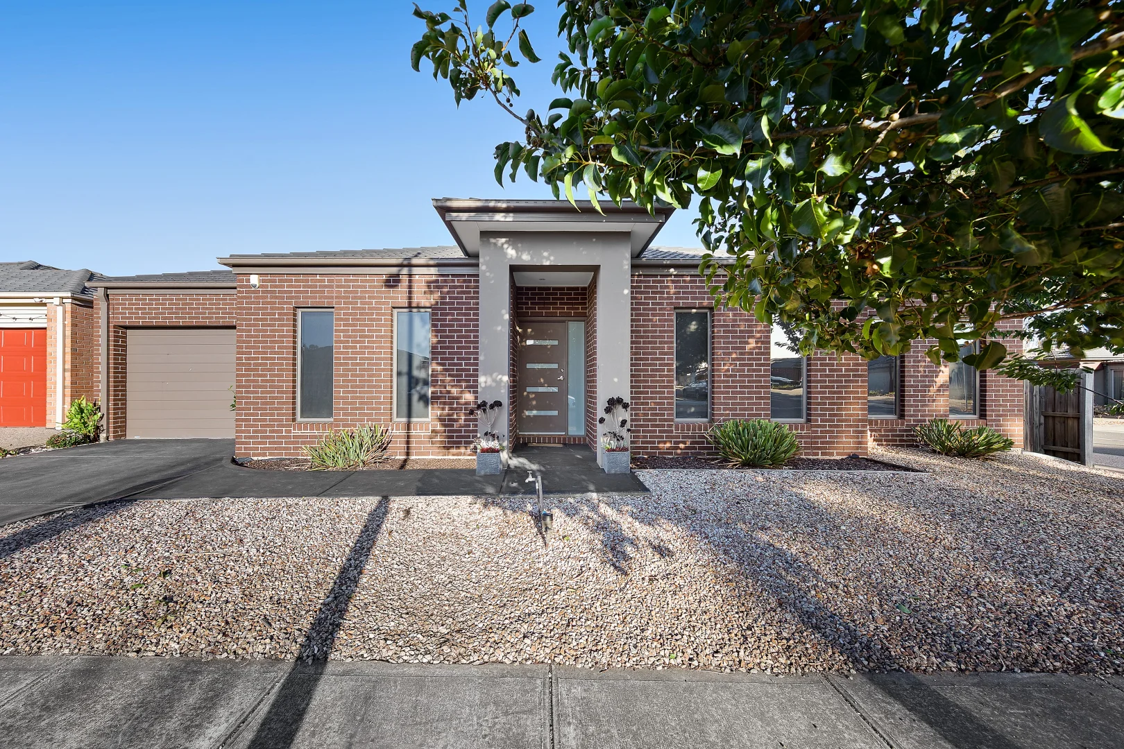 Additional image 2 of 1/7 Burswood Circuit, Harkness VIC 3337