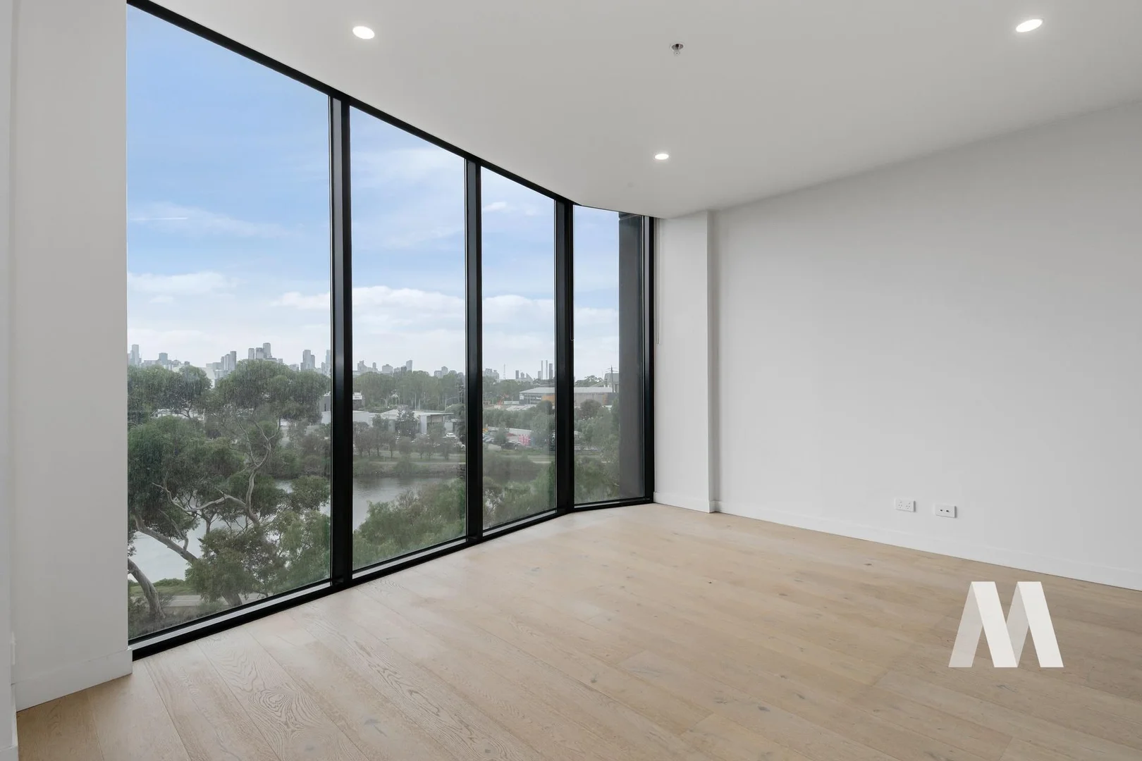 306/4 Joseph Road, Footscray VIC 3011 photo 3