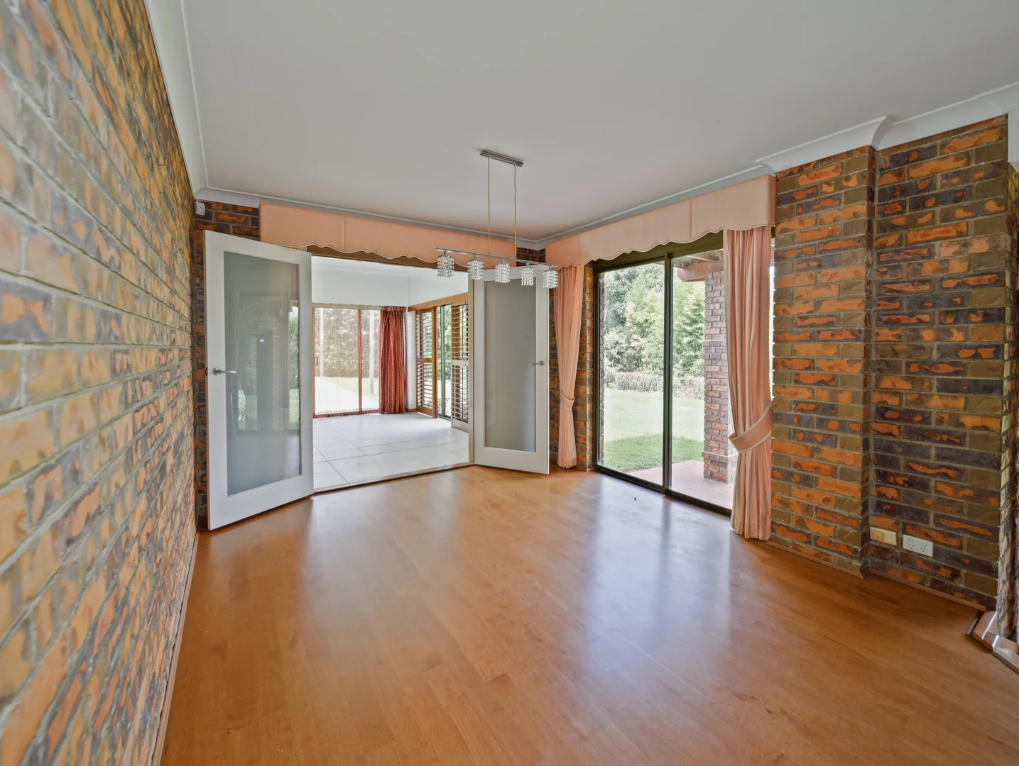 Additional image 10 of 11 Bondel Place, Mount Ommaney QLD 4074
