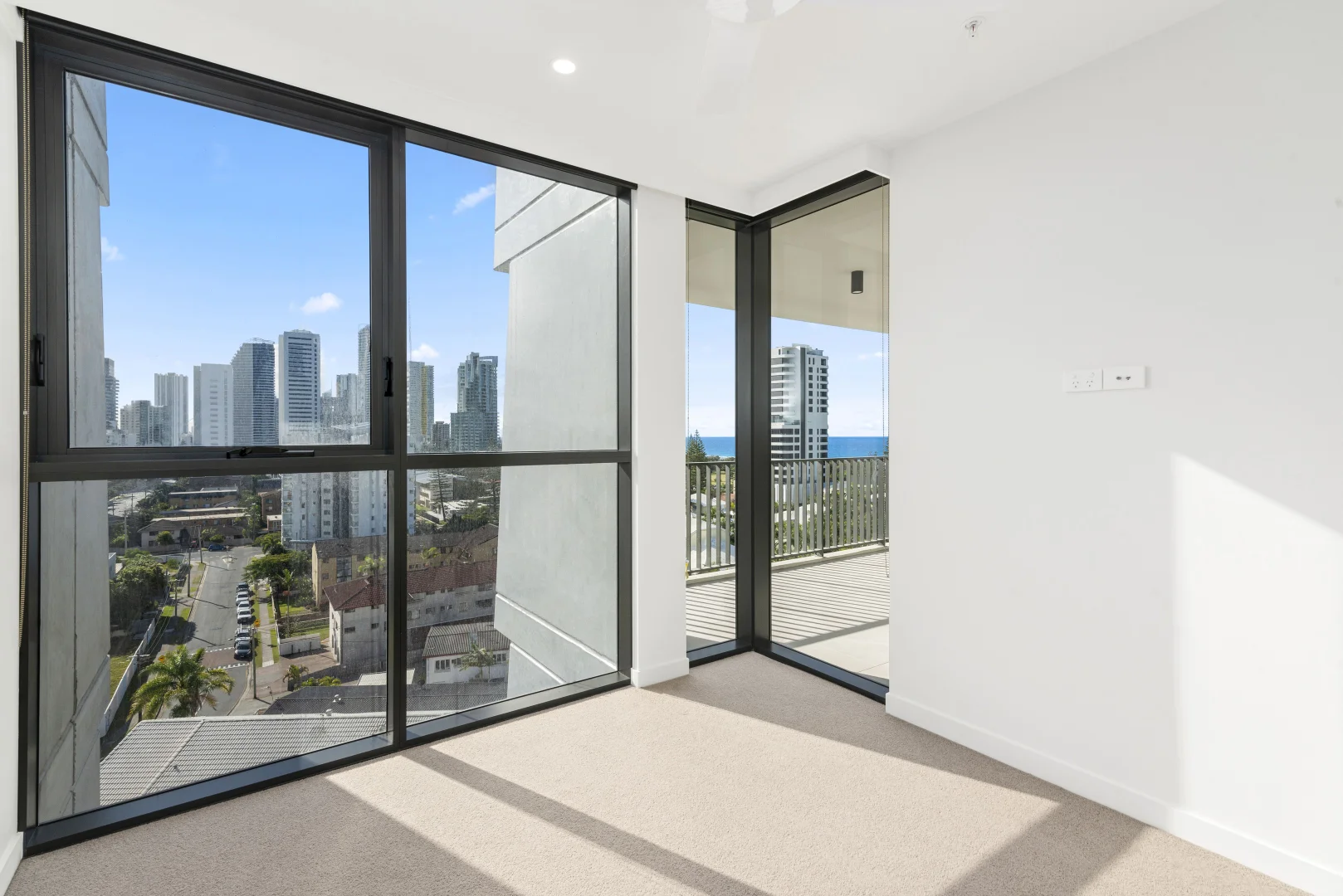 Additional image 5 of 1002/43 Peerless Avenue, Mermaid Beach QLD 4218