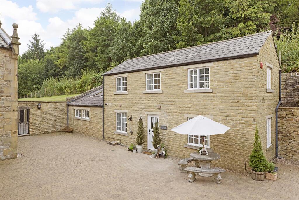 Eshton Hall, Gargrave