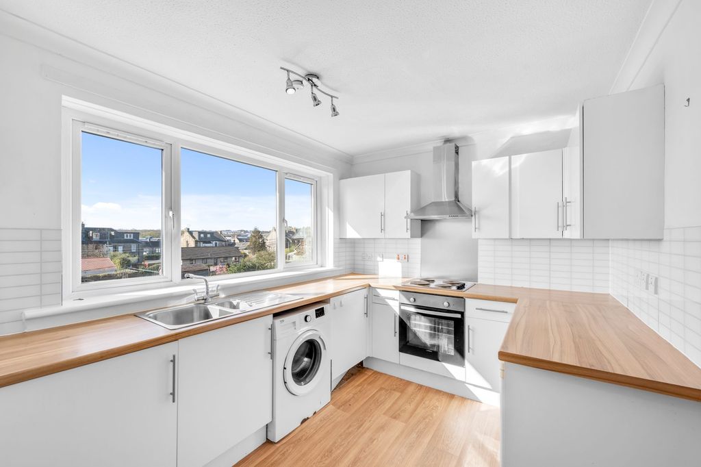 Additional image 2 of 2 bed flat for saleKirkhill Terrace, Broxburn EH52