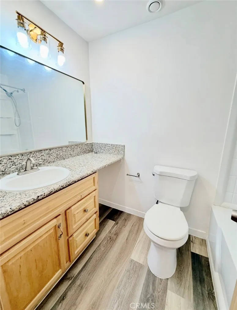 Additional image 43 of 2507 E 15th St Unit 213, Long Beach, CA 90804