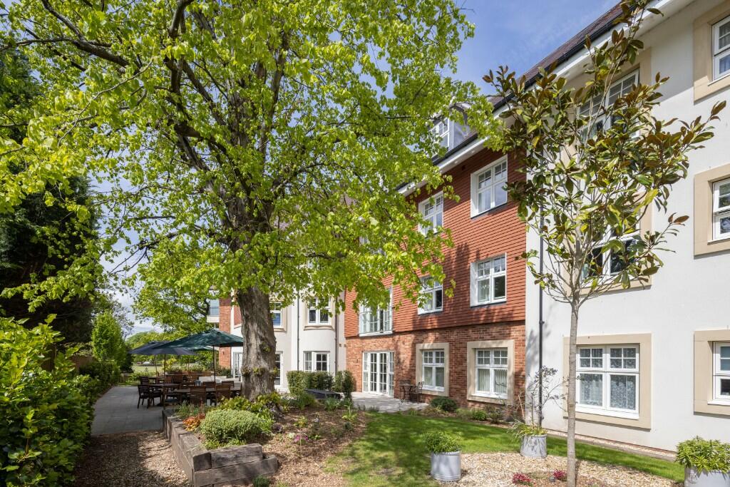 Sandbanks Road, Poole, Dorset, BH14