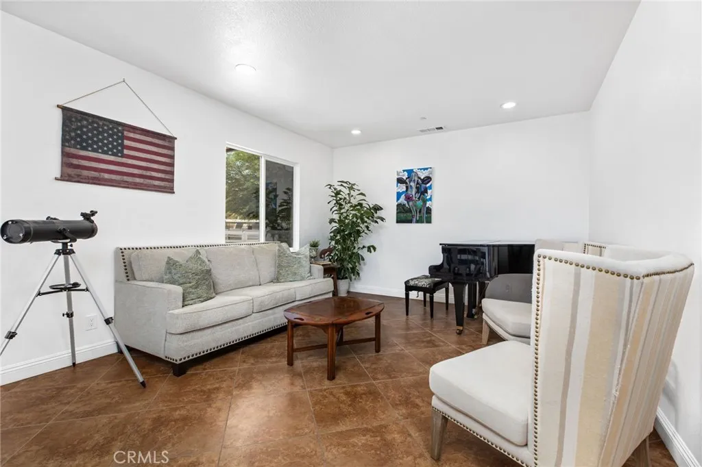 Additional image 99 of 200 Pompano Pl, Norco, CA 92860