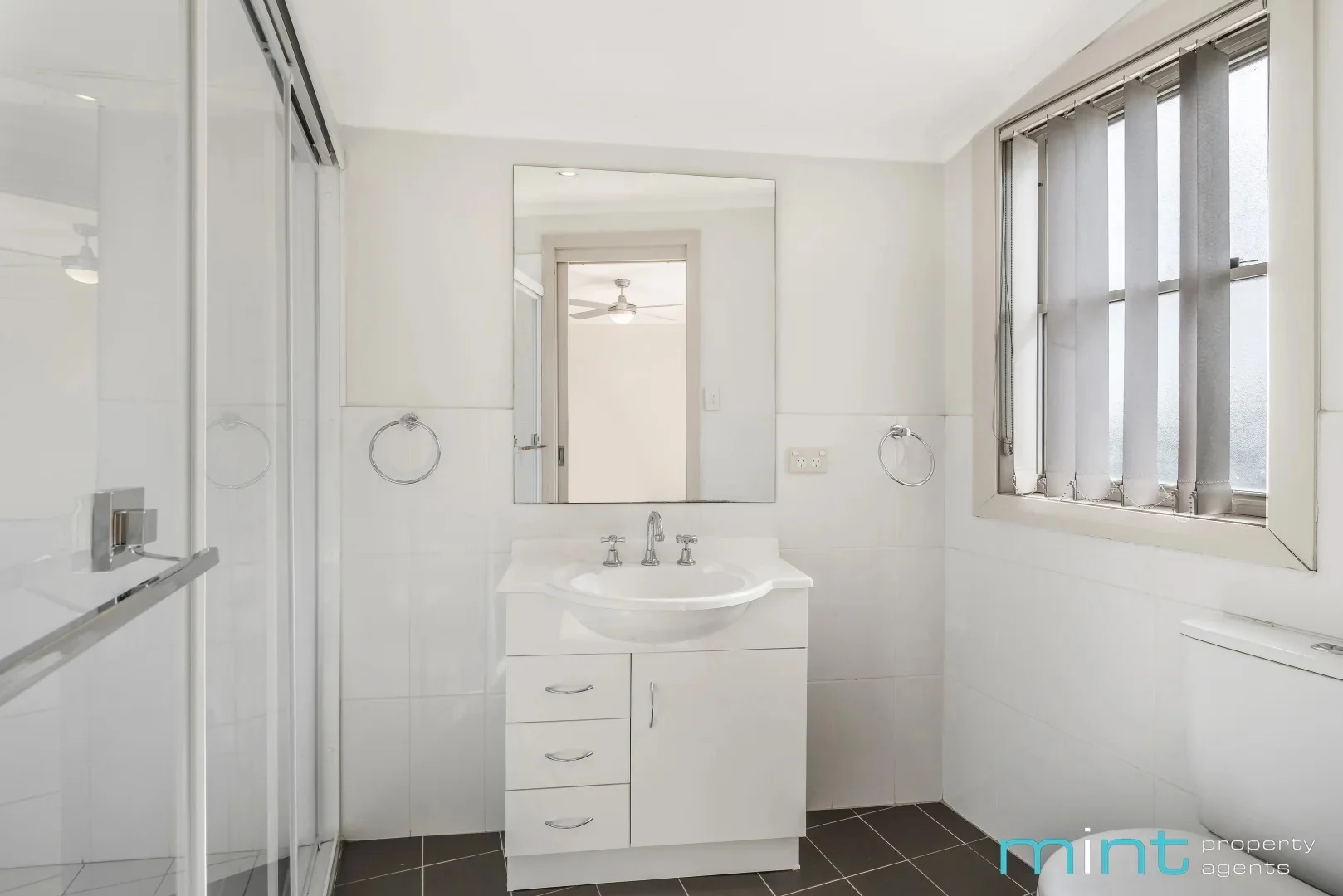 Additional image 13 of 5/79 Leacocks Lane, Casula NSW 2170