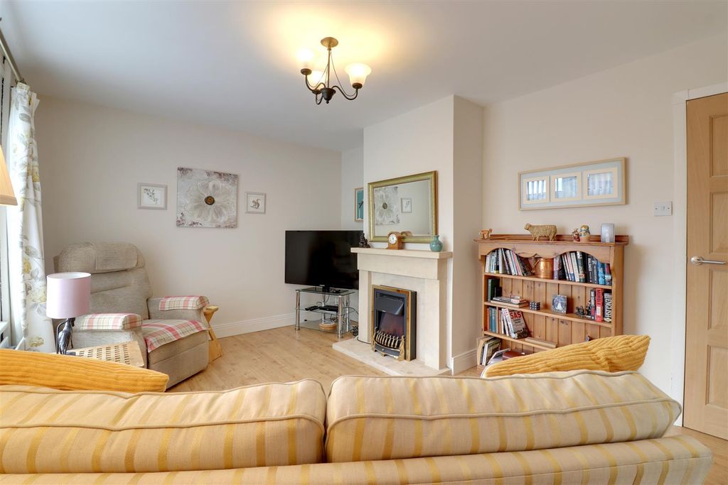 Additional image 3 of 2 bed semi-detached bungalow for sale11 Thornleigh Crescent, Newtownards BT23