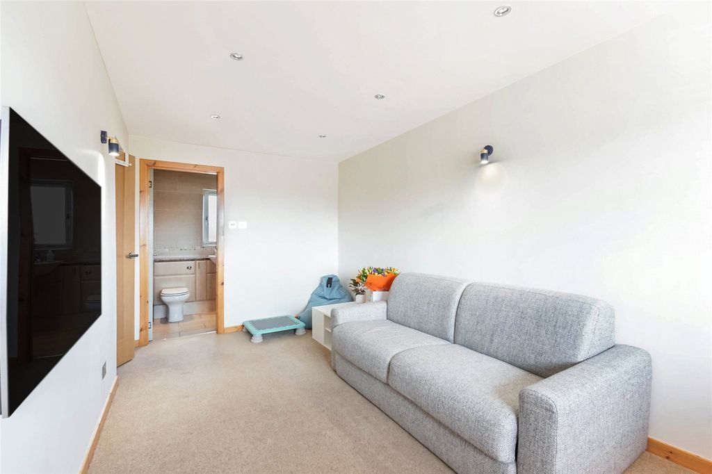 Additional image 9 of 4 bed detached house for saleLocher Crescent, Houston PA6
