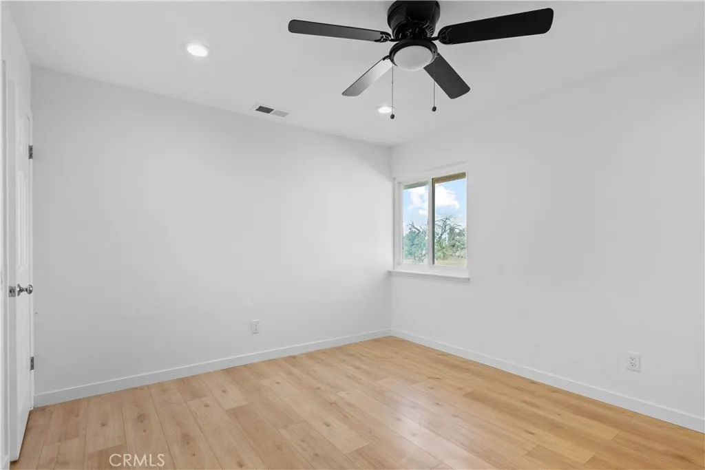 Additional image 113 of 9473 Juniper St, Apple Valley, CA 92308