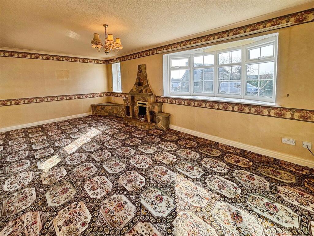 Additional image 5 of Brearcliffe Drive, Bradford, BD6 2LE