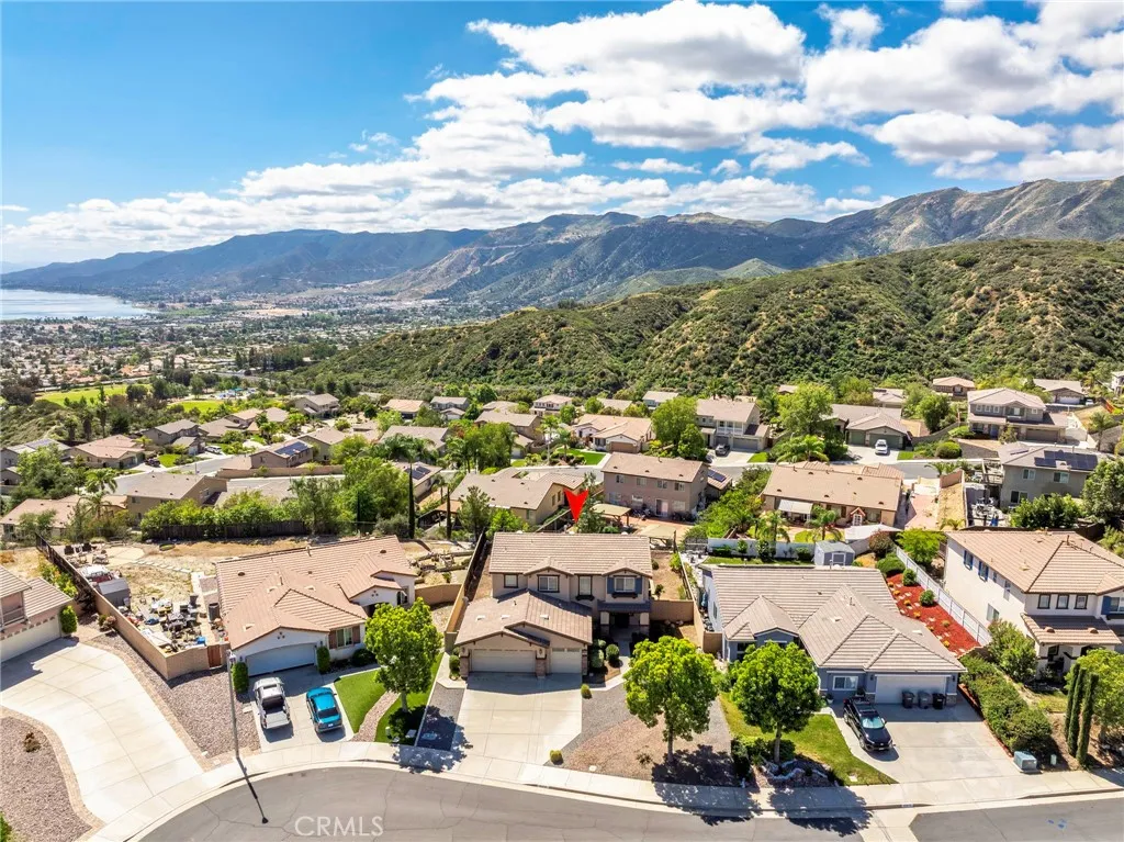 15475 Solstice Ct, Lake Elsinore, CA 92530