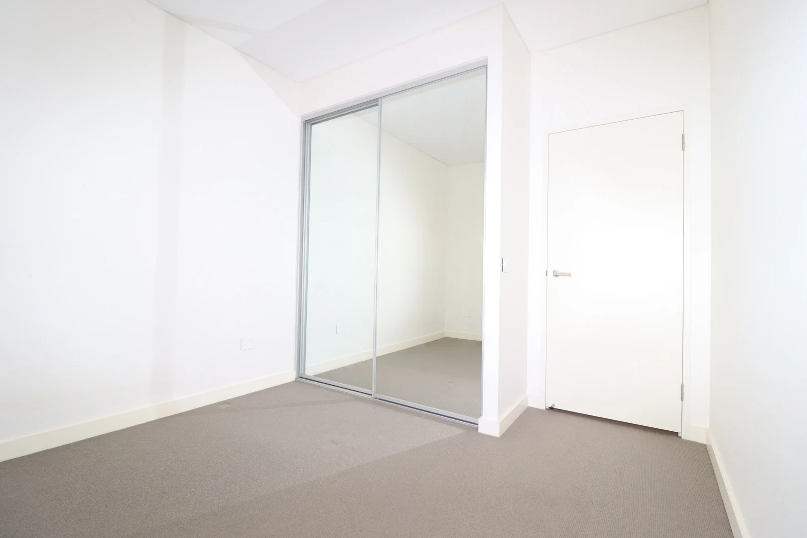 Additional image 8 of 607/41 Hill Road, Wentworth Point NSW 2127
