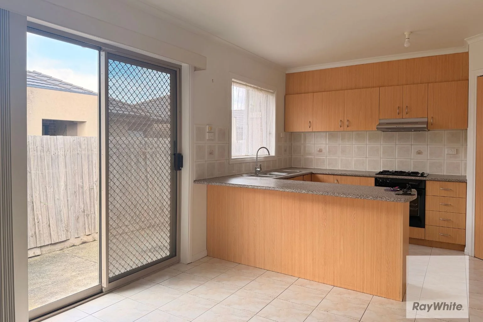 Additional image 3 of 2/93 Miranda Road, Reservoir VIC 3073