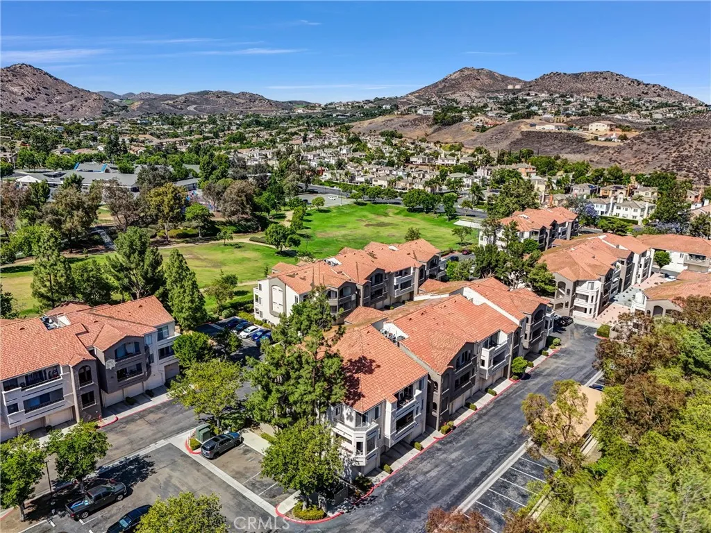 Additional image 27 of 1980 Las Colinas Circle Unit 301, Corona, CA 92879