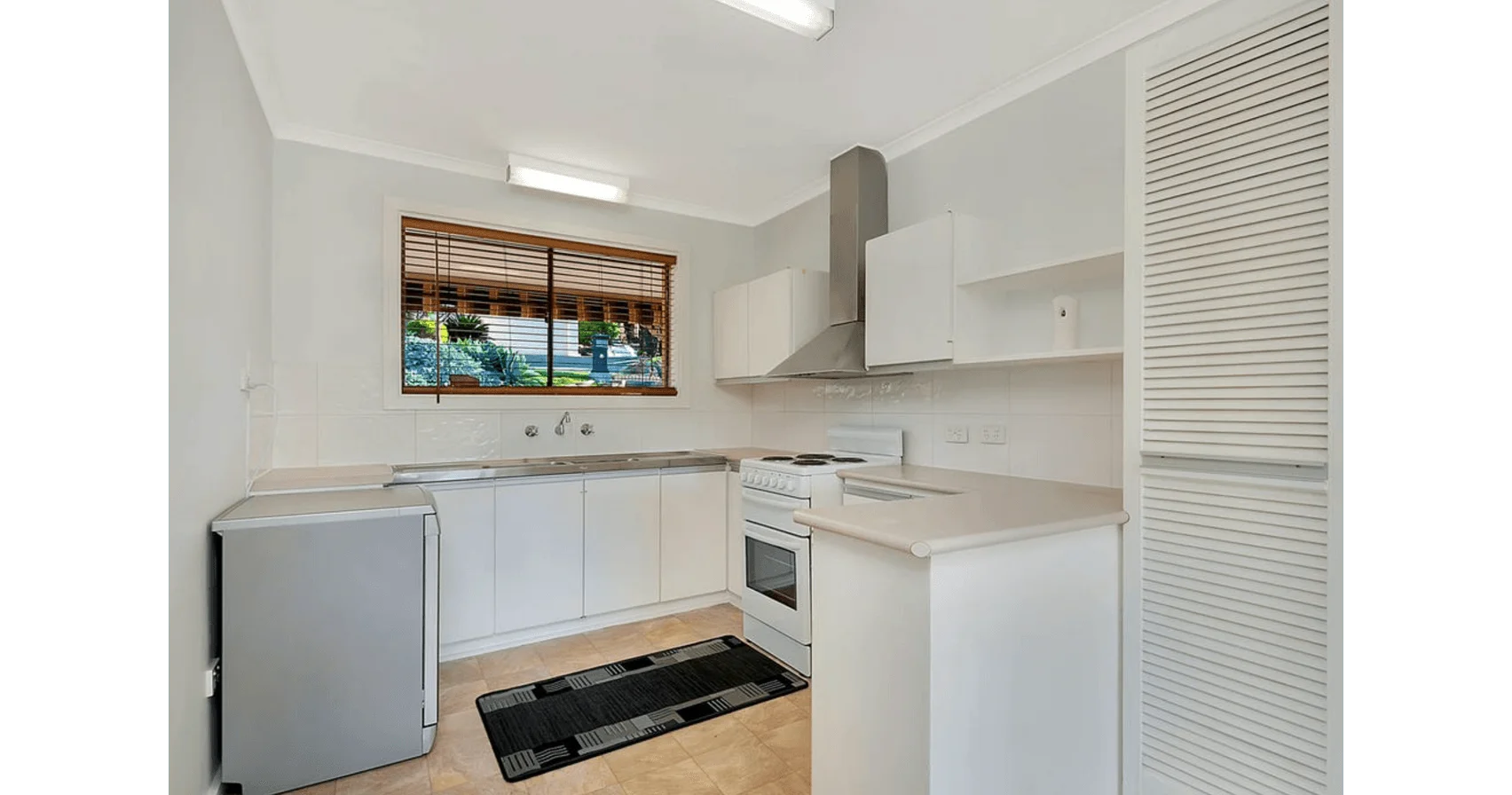 Additional image 2 of 17 Geraldine Street, Valley View SA 5093