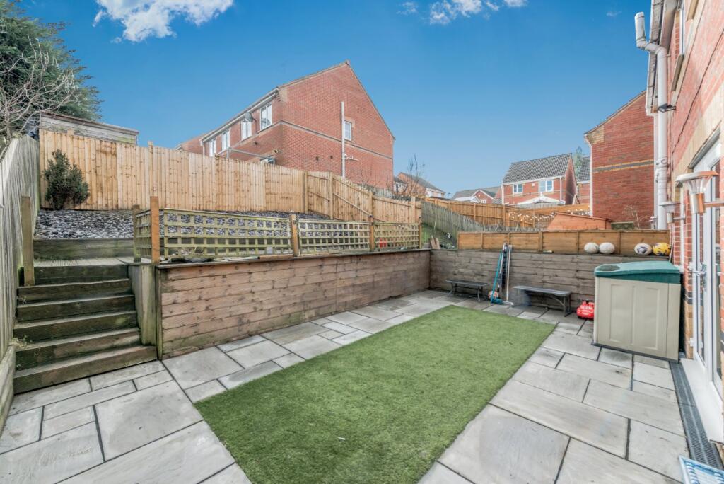 Additional image 13 of Wentworth Crescent, Bradford, West Yorkshire, BD4