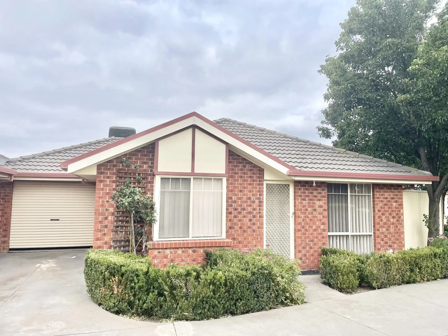 7/23 Santolin Drive, Hillside VIC 3037