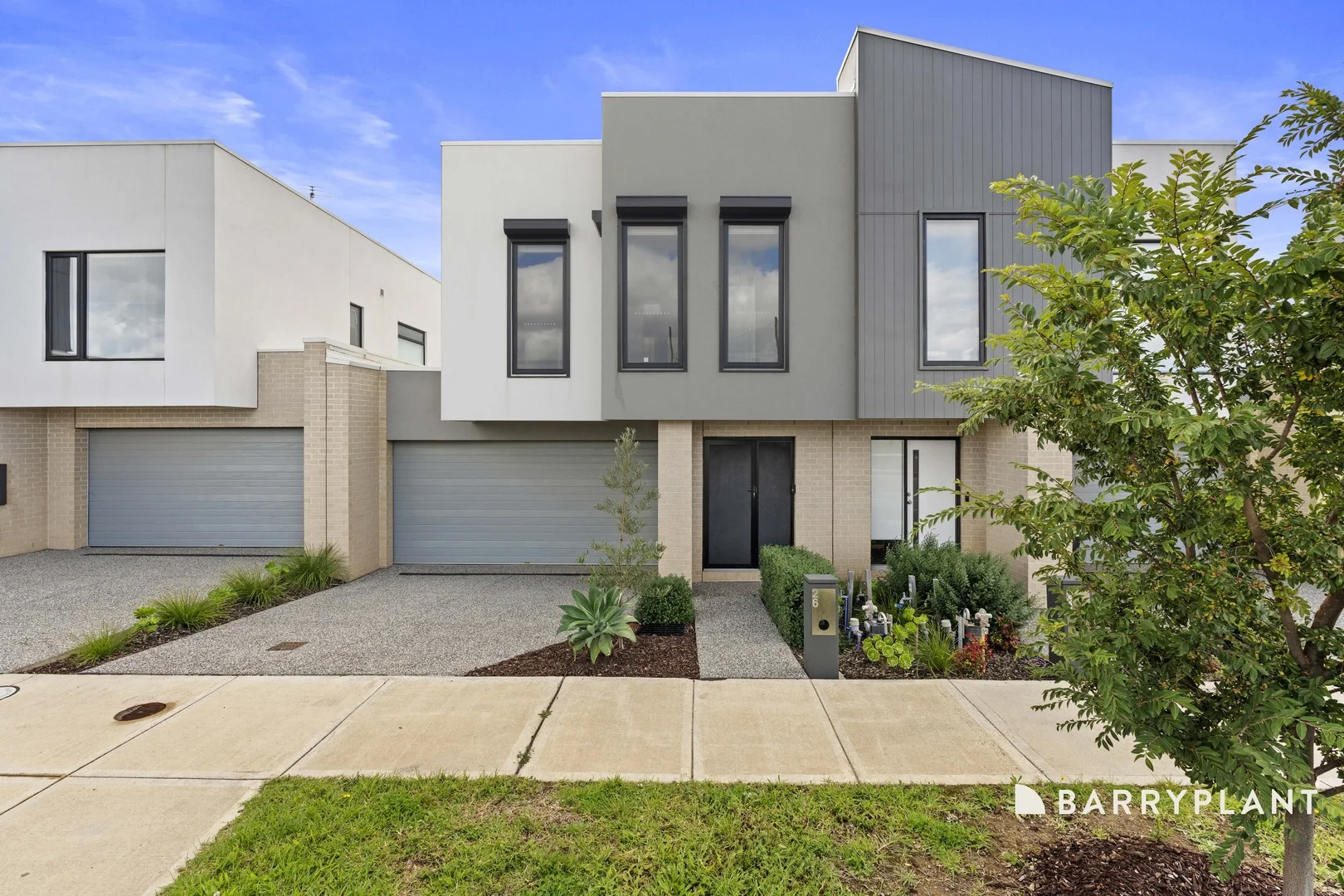 26 Roseburn Avenue, Mickleham VIC 3064