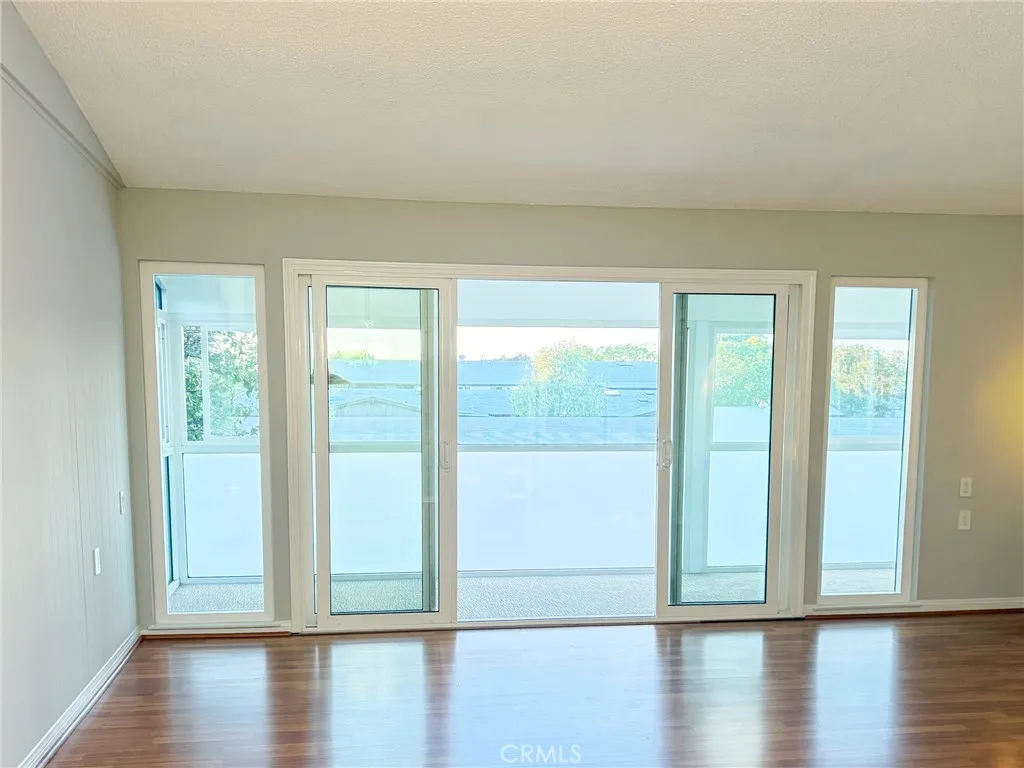 Additional image 7 of 1860 McKinney Way Unit M15-21N, Seal Beach, CA 90740