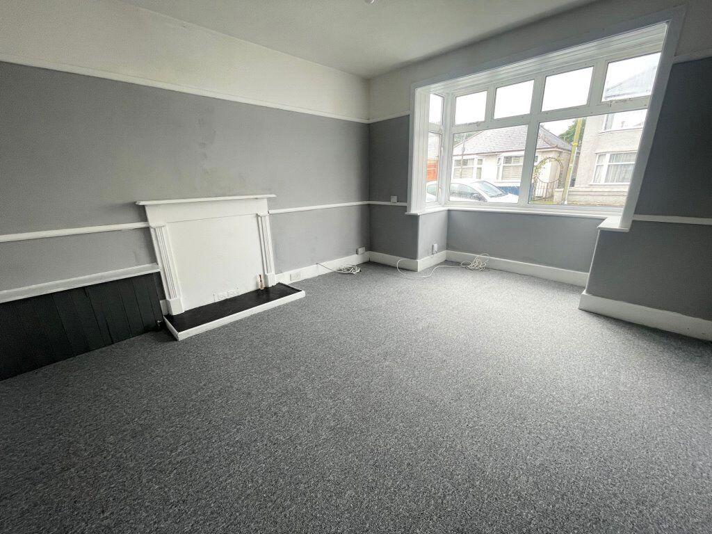 Walton Road, Ensbury Park (13WA) photo 3