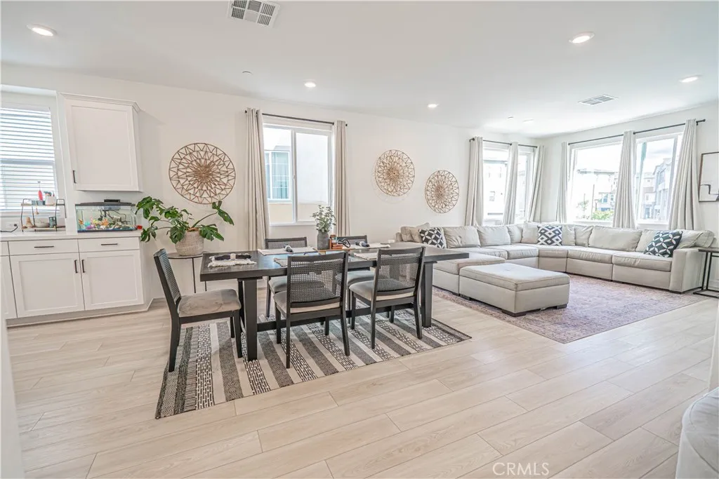 Additional image 53 of 27154 Valley Oak Place, Valencia, CA 91381
