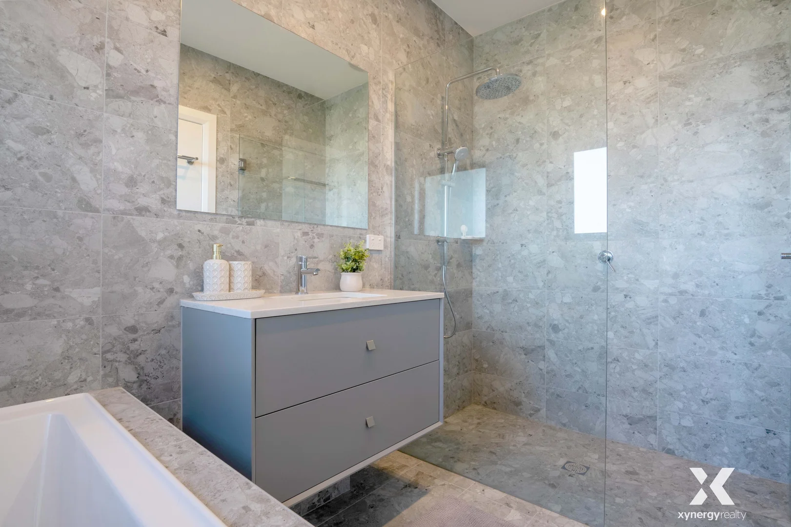 Additional image 16 of 7 Lang Road, Mount Waverley VIC 3149