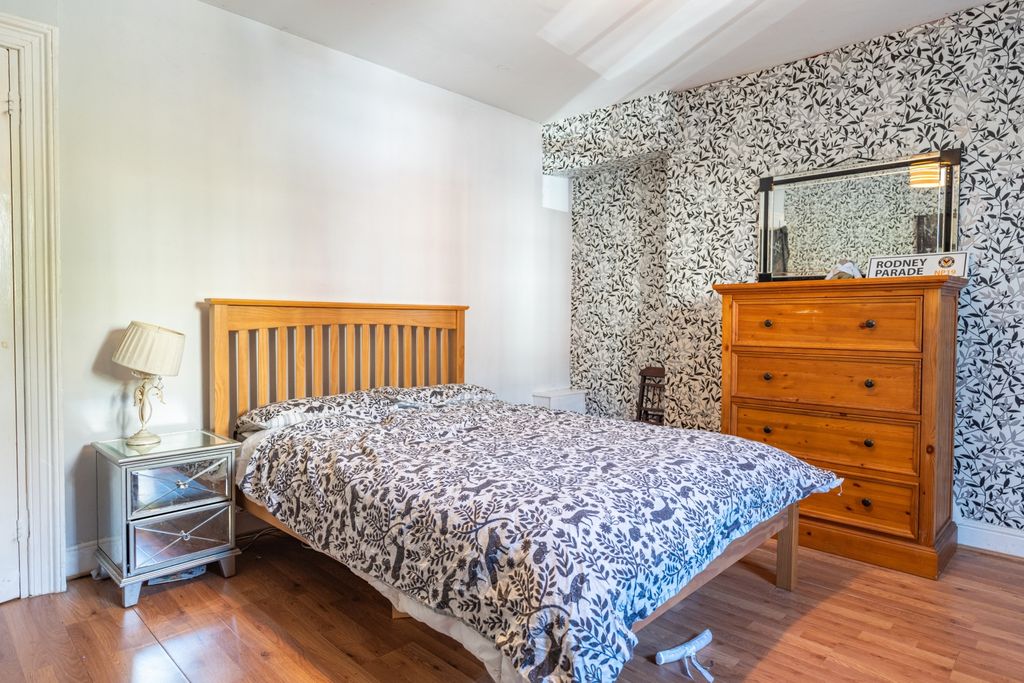 Additional image 22 of 5 bed semi-detached house for saleStow Park Avenue, Newport NP20